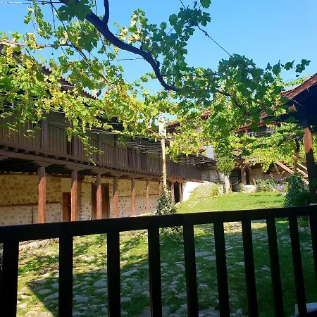 Вила ”Еделвайс” 山林小屋