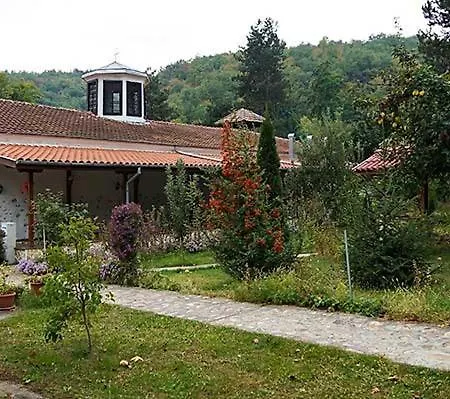 山林小屋 Вила ”Еделвайс” Lyubovishte